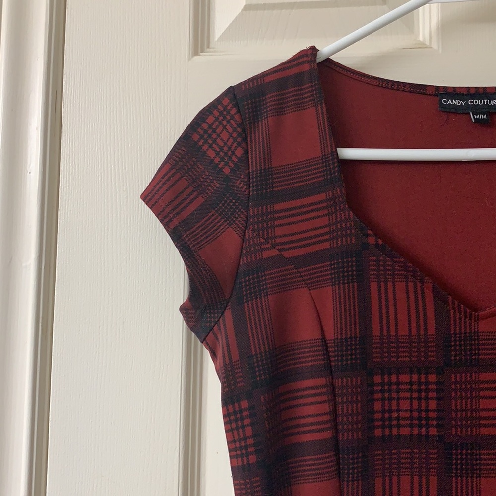 🌷3 for $25🌷Candy Couture, US M, Red & Black Plaid Cap Sleeved Fit & Flare Dress - Picture 6 of 10
